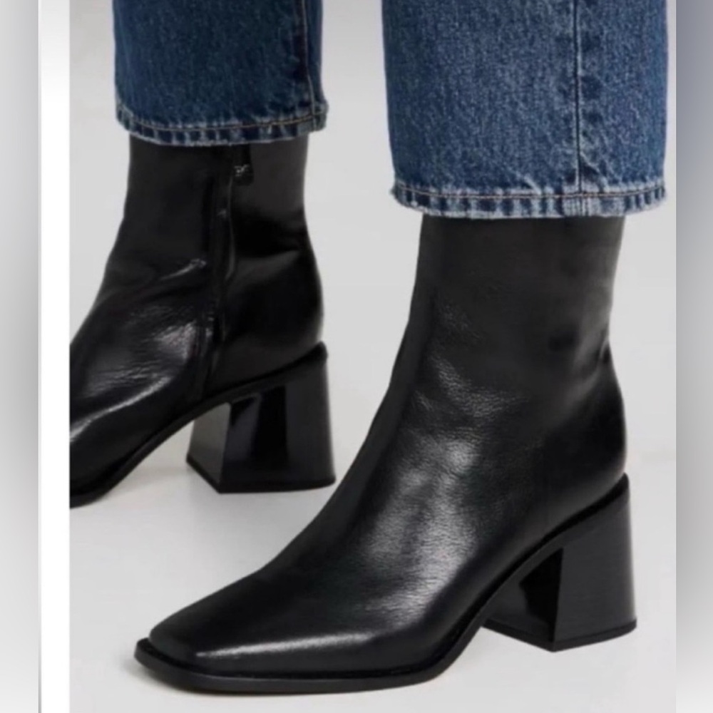 Sam Edelman Winnie Black Leather Ankle Boots